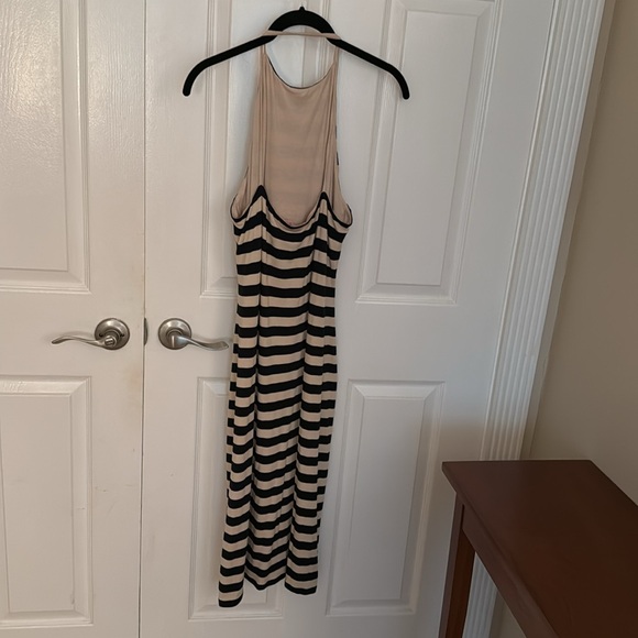 Rachel Parcell New W/O Tags Black/Tan Striped Knit Stretch Midi Dress - Picture 2 of 4